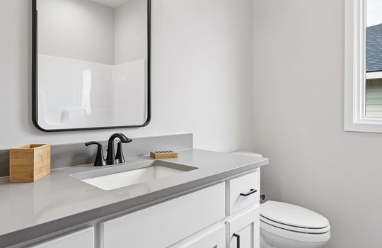 26-web-or-mls-11722 S 124th Ave_026