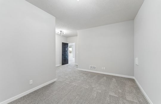 26-web-or-mls-8779 - 11722 124th Ave_026