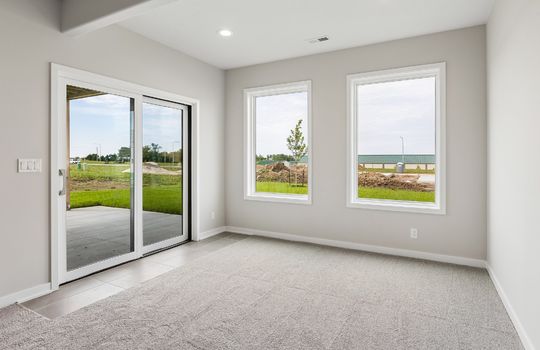 28-web-or-mls-11722 S 124th Ave_028