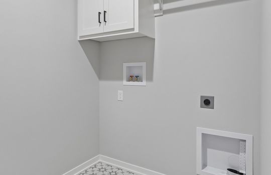 30-web-or-mls-8785 - 5502 N 213th St_030