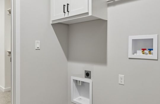 32-web-or-mls-11722 S 124th Ave_032
