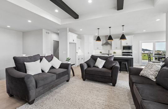 5-web-or-mls-11722 S 124th Ave_005