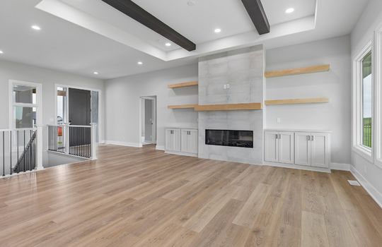 7-web-or-mls-19505 Allied St_007