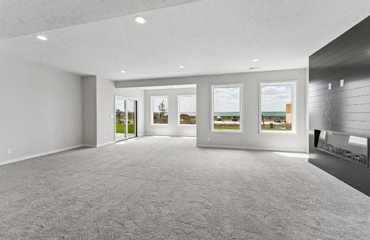 7-web-or-mls-8779 - 11722 124th Ave_007