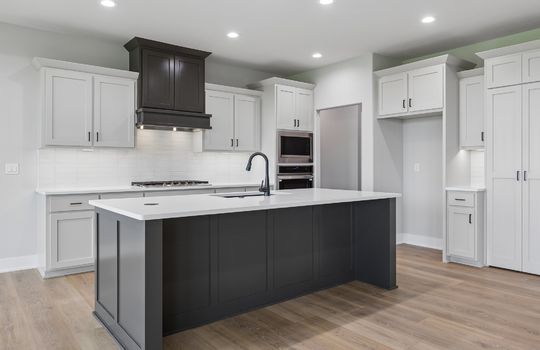 9-web-or-mls-19505 Allied St_009
