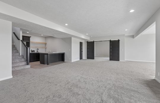 9-web-or-mls-8785 - 5502 N 213th St_009