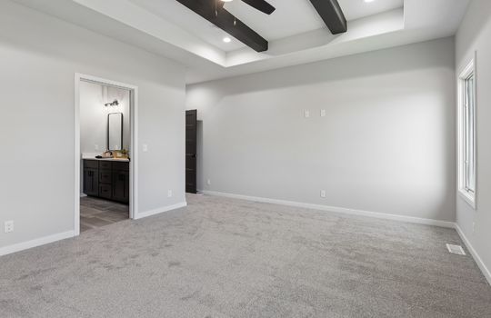 12-web-or-mls-6517 S 214th St_012