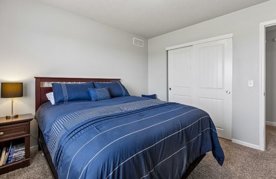 27-web-or-mls-9057 - 19868 K St_027
