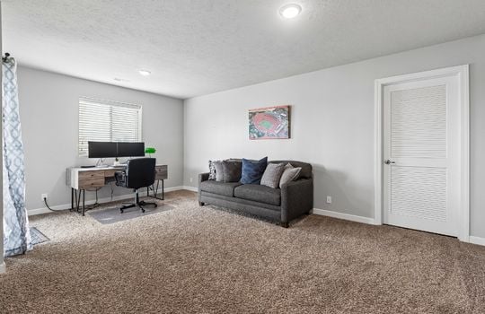 37-web-or-mls-9057 - 19868 K St_037