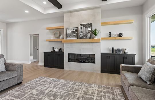 6-web-or-mls-6517 S 214th St_006