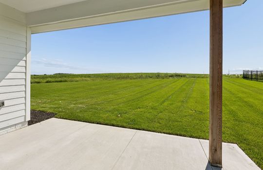 38-web-or-mls-9838 - 5701 N 195th St_038