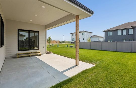47-web-or-mls-9629 - 12359 Lake Vista Dr_047