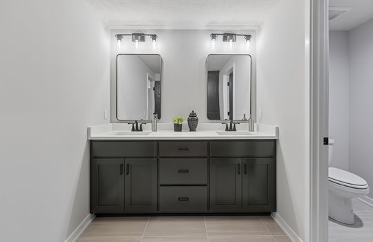 31-web-or-mls-12358 Lake Vista Dr_031