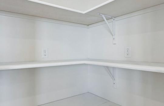 35-web-or-mls-11714 S 124th Ave_035
