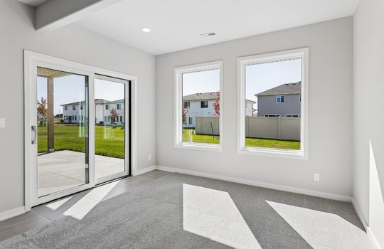 40-web-or-mls-11714 S 124th Ave_040