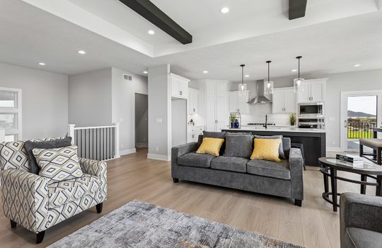6-web-or-mls-11714 S 124th Ave_006