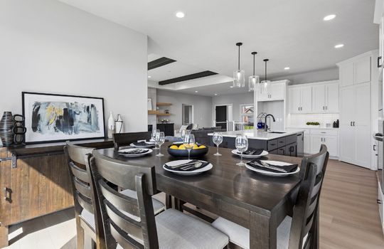 9-web-or-mls-11714 S 124th Ave_009