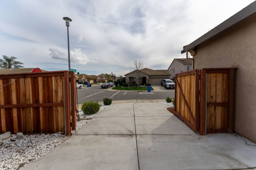 30-web-or-mls-untitled-8