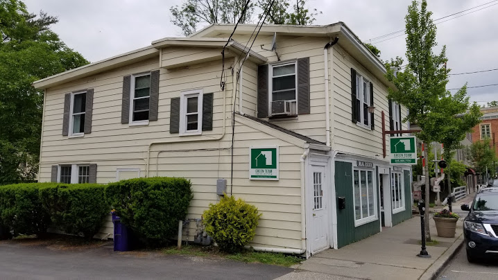 Green Team NY Realty office before reno