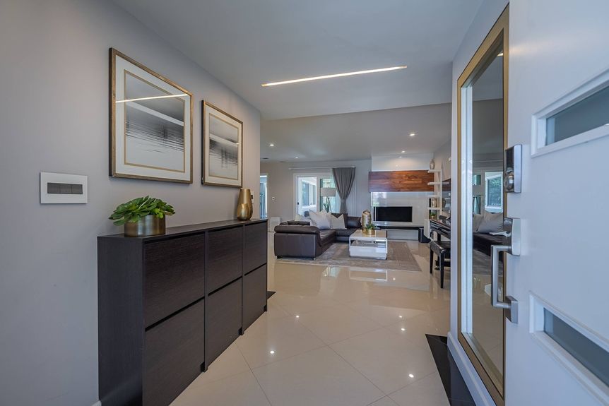 15924 Del Prado HH-403