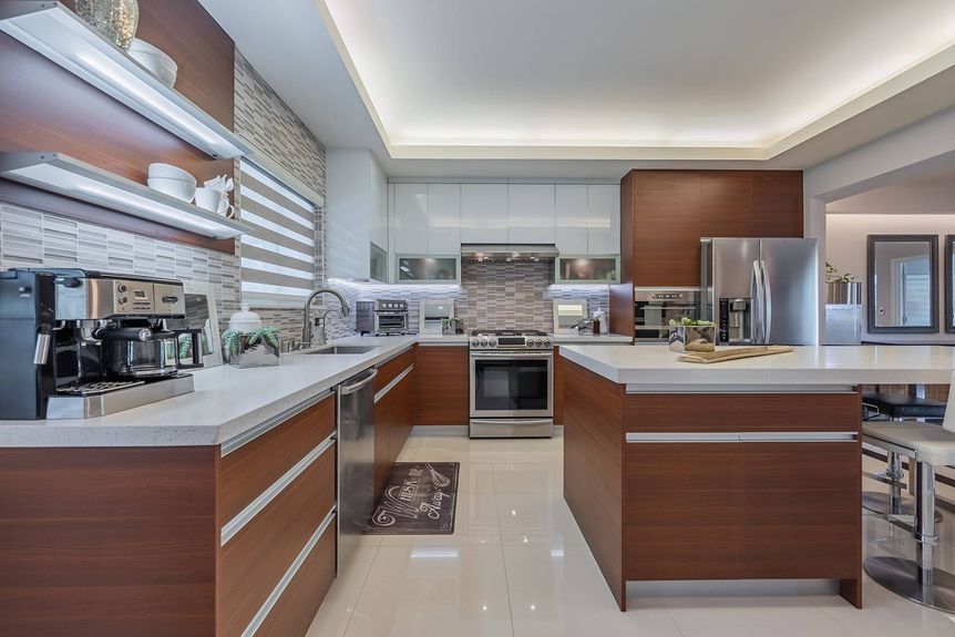 15924 Del Prado HH-412