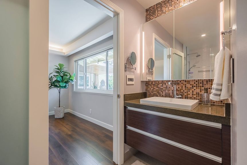 15924 Del Prado HH-430