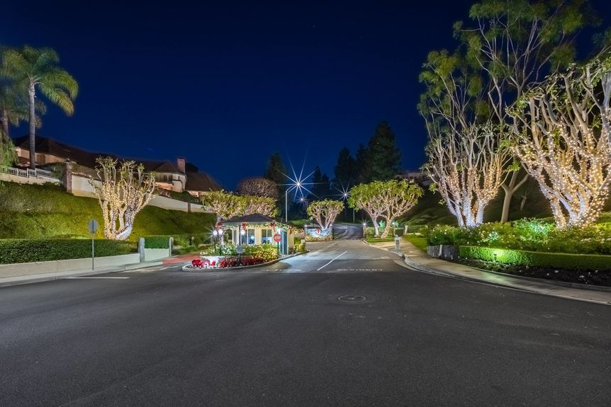 Aurora Crest Night-905