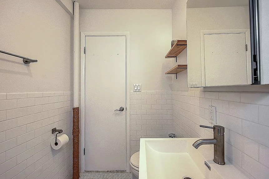 Bathroom toilet area