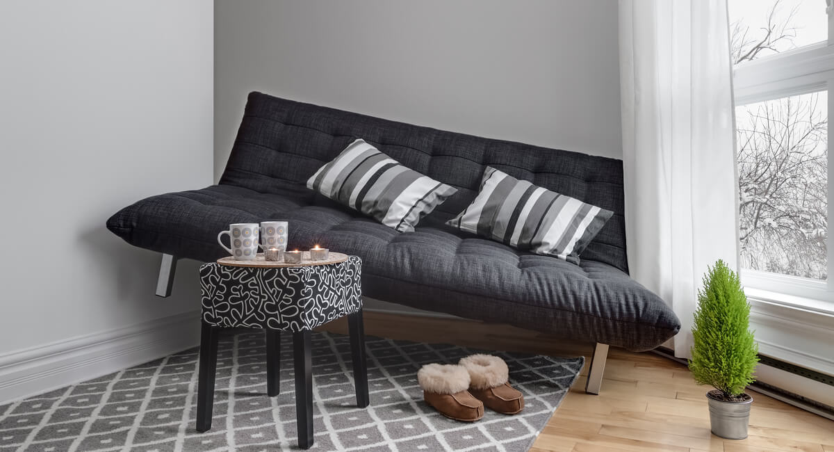 Hangout area with lifted sofa
