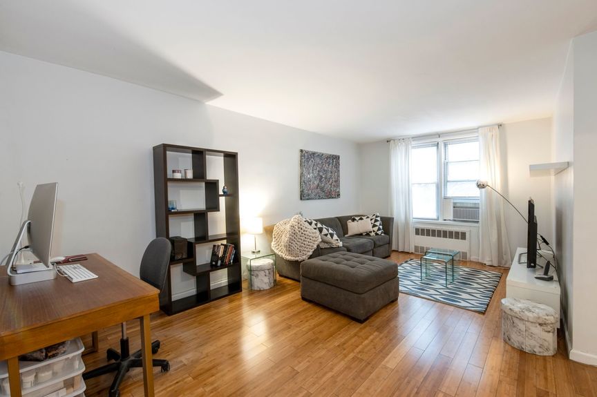 Living room and a computer