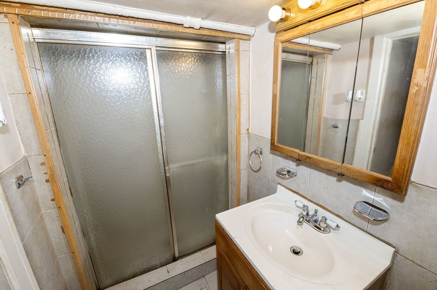 Bathroom in the basement of 22-31 Crescent Street