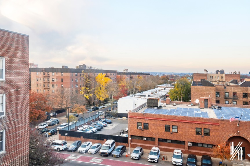An outside view from the apartment