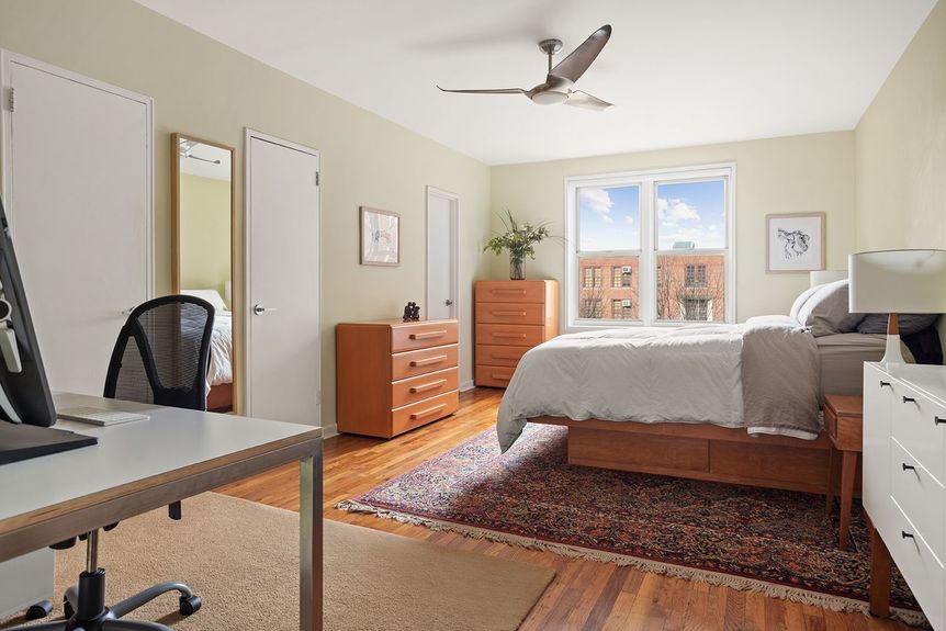 King-size bed with two large walk-in closets