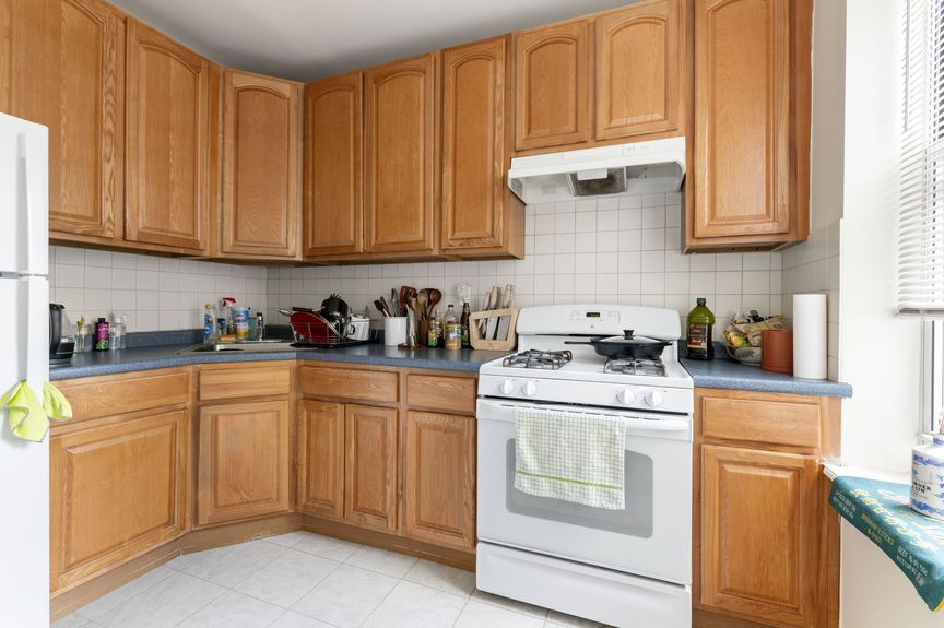 Kitchen photo of 32-10 35th St, 2R