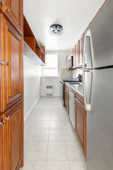 Kitchen photo of 39-65 51st St, 1G