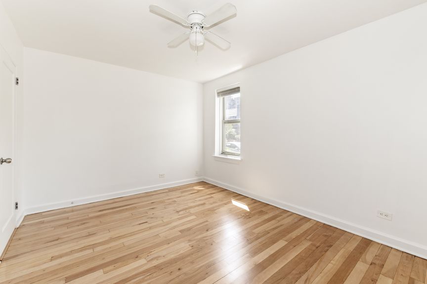 Living room photo of 39-65 51st St, 1G