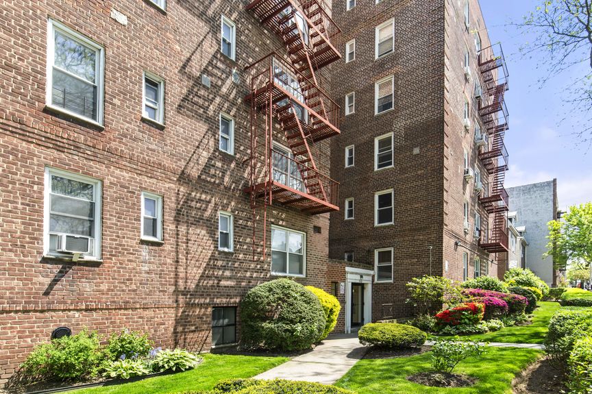 Building photo of 39-65 51st St, 1G