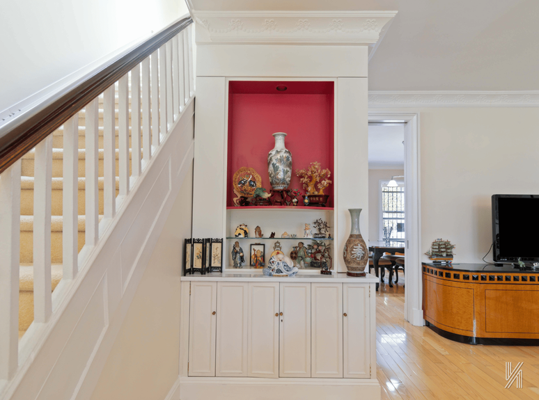 Living room photo of 34-29 72nd Street in Jackson Heights