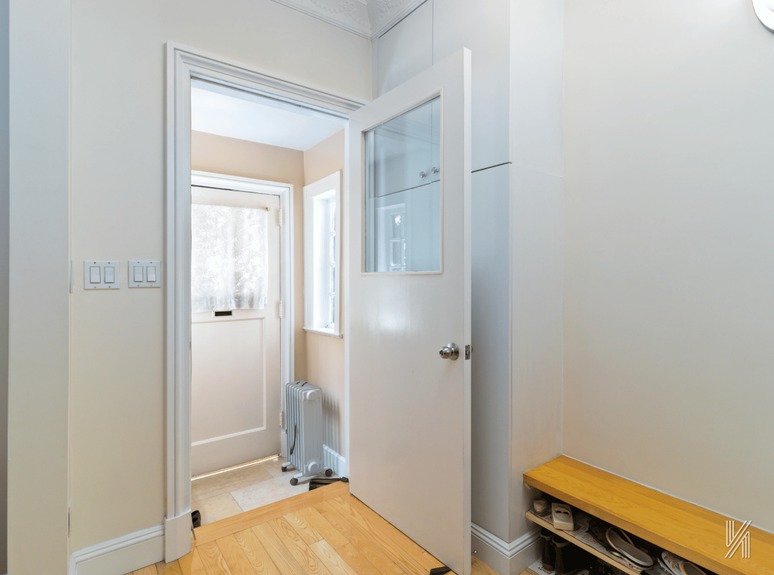 Room photo of 34-29 72nd Street in Jackson Heights