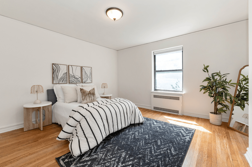 one-bedroom-coop-apartment-jackson-heights-queens-nyc (6)