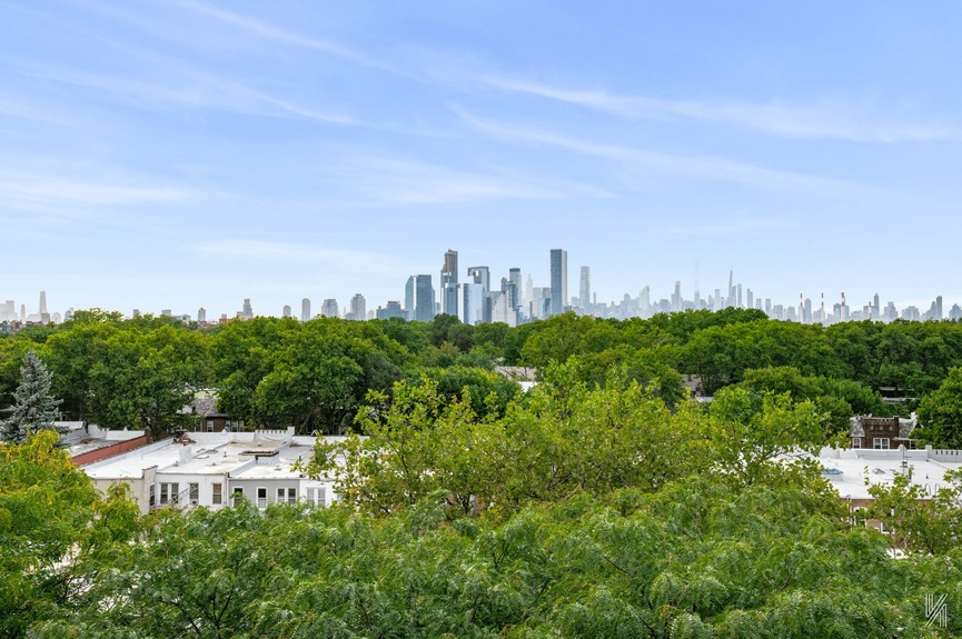 39-35 51st St, 6F (2)