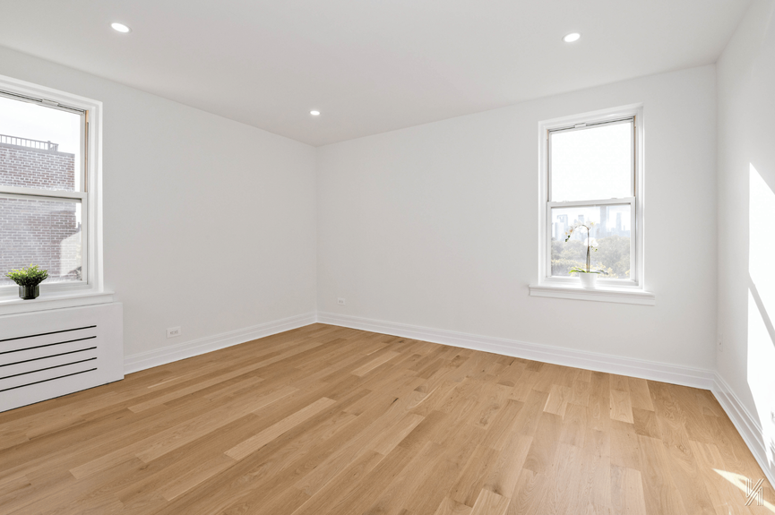 39-35 51st St, 6F (4)