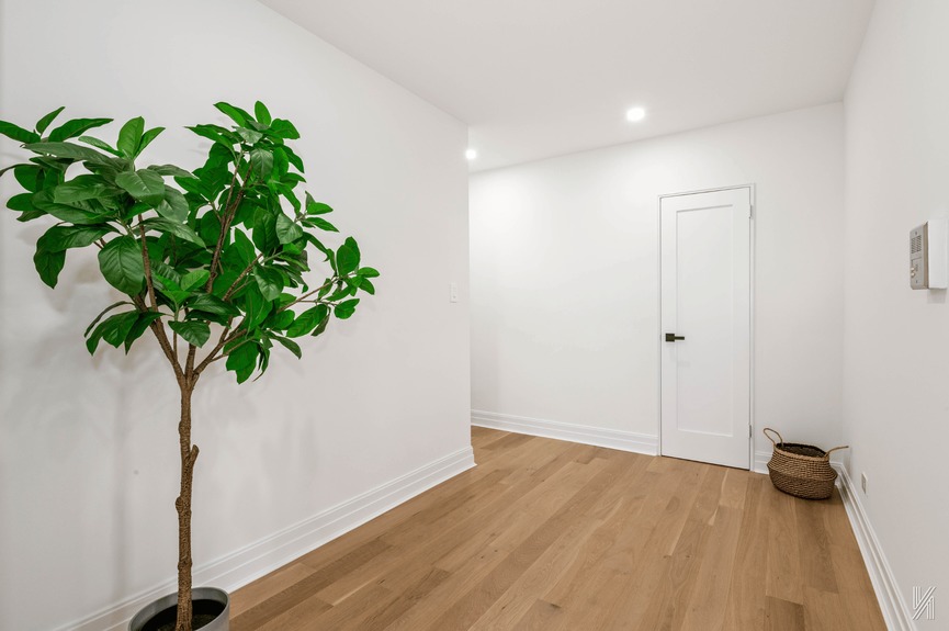 39-35 51st St, 6F (9)