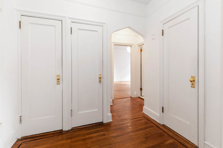 best-realtor-queens-nyc-one-bedroom-apartment (4)