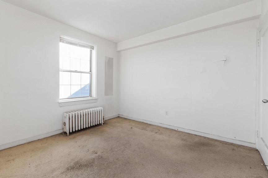 for-sale-one-bedroom-apartment-woodside-queens-ny (1)