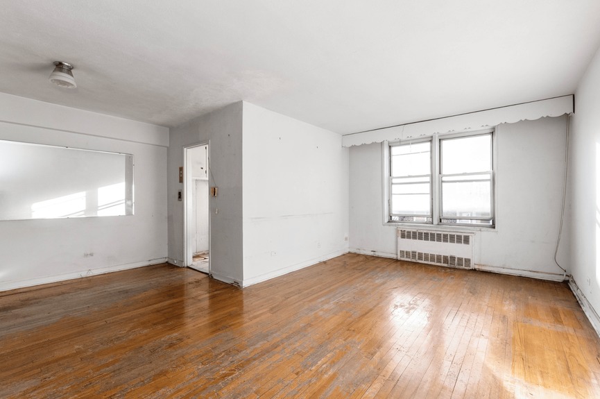 apartment-for-sale-southridge-section-one-jackson-heights-queens-ny-compass (2)