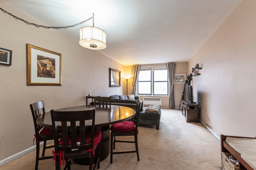 apartment-for-sale-southridge-section-two-jackson-height-compass-ny (12)