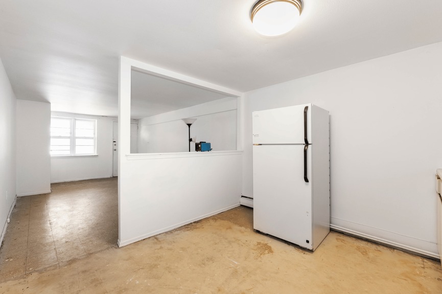 two-family-home-for-sale-bergen-beach-compass (12)