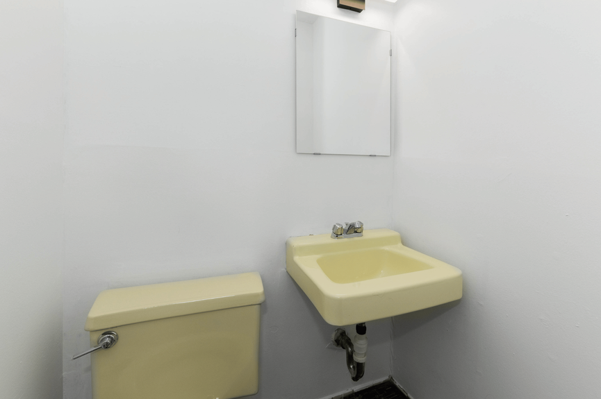 two-family-home-for-sale-bergen-beach-compass (20)