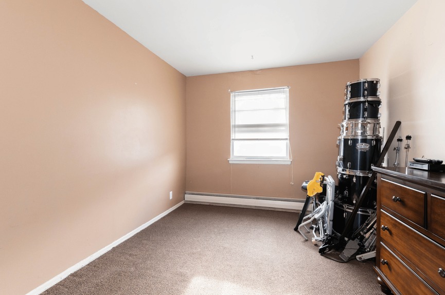 two-family-home-for-sale-bergen-beach-compass (6)